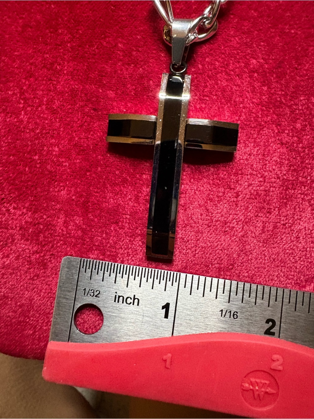 Black Cross Pendant Necklace Stainless Steel 22" Figaro Chain - Picture 5 of 5